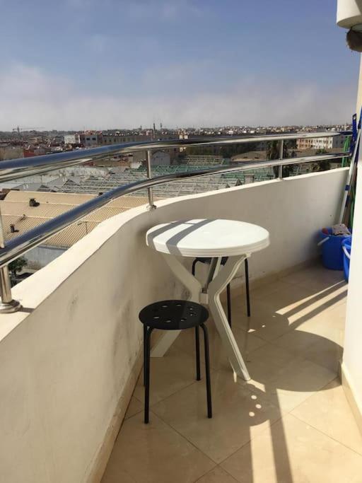 Appartement Proche De Rabat Et De L'Aeroport Salé Luaran gambar